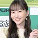 井桁弘恵、美スタイル際立つベアトップドレス姿披露「肩のラインが美しすぎる」「着こなせるの凄い」と反響