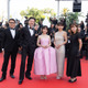 岸井ゆきの、浅野忠信らとカンヌ映画祭のレッドカーペットを満喫『すべて真夜中の恋人たち』