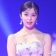 人気クリエイター・おさき、イケメン弟＆美人妹との密着ショット公開「美男美女」「絵になりますね」