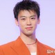 竹内涼真、プライベートで感じた「あんたが」勝男役の影響「文句を言ったりしないので」夏帆と贈賞式登壇【第63回ギャラクシー賞】