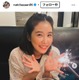 R-指定の美人妻「お熱のためべったり」な子どもを抱っこする姿「ぐったりしてて胸が痛い」「早くお熱下がりますように」と心配の声