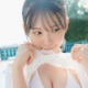 日向坂46藤嶌果歩、プールサイドでの“サンシャインショット” 1st写真集先行カット第10弾解禁【果実の歩幅】