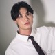 「今日好き」榎田一王（いおう）、白タンクトップ姿で際立つ肉体美「甘い顔立ちとのギャップがすごい」「惚れ惚れする」と反響