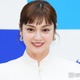 4児の母・平愛梨、Jリーグ開幕戦でのユニフォーム姿の子ども達公開「素敵な家族」「力強くて可愛い応援団」の声