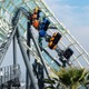 映画「ワイスピ」コースター、米ユニバでソフトオープン おなじみの車両模したライドで空中疾走