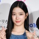 LE SSERAFIMカズハ、ビッグフーディーから美脚スラリ「スタイルレベチ」「理想の脚のライン」と反響
