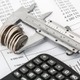 40歳独身、月収15万。勤務先が廃業、お金は足りる？