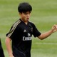 久保建英、レアル選手を一発回避した「密集でのマジカルタッチ」がこれ