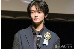 「カラオケ行こ！」齋藤潤、綾野剛へ感謝「ずっと助けてくださり支え続けてくださって」【第16回TAMA映画賞】