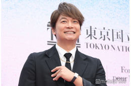 香取慎吾、9年ぶり「FNS歌謡祭」で瞬間最高視聴率獲得 ドラマ現場に“御礼差し入れ”届く「かっこよすぎ」「おめでとう」と反響