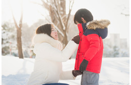 雪国で…幼稚園に遅刻ギリギリの親子「一か八か…」思いついた”冬のアイテム”で遅刻回避！？