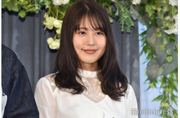 有村架純、SEXY肌見せドレス姿にファン釘付け「圧倒的美」「憧れのスタイル」