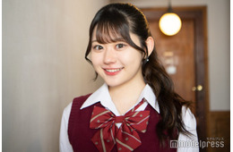 「今日好き」りんか、ミニ丈からスラリ美脚披露「スタイル抜群」「透明感すごい」と反響