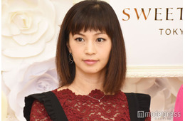 安田美沙子、息子とデザイナー夫の展示会へ 2ショットに「素敵な夫婦」「幸せそう」と反響