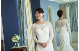 有村架純、純白ウエディングドレス姿で登場 映画「花まんま」ブライダルメイキング映像解禁