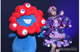 しなこ、ミャクミャクと「歯ラ歯ラ」で激しいダンス プロ意識の高さも明かす【TGC香川2025】