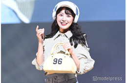 STU48福⽥朱⾥、地元・香川でランウェイ 爽やかルックで色白美脚披露【TGC香川2025】