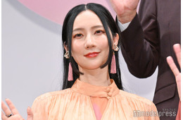 ファーストサマーウイカ、ぱっつん前髪×レイヤーカットで大胆イメチェン「雰囲気違う」「おしゃれ」と絶賛の声