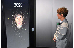 TOKIO国分太一、25年後の自分の姿に驚き 大阪・関西万博で最新技術体験