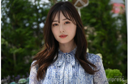 福原遥、透け感ワンピースで美スタイル披露  撮影前の過ごし方明かす【ラルフ ローレン ザ ハンプトンズ ガーデン】