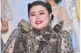 渡辺直美、米授賞式で手描きポケモンネイルに注目集まる 山下智久＆2PMオク・テギョンらとオフショットも