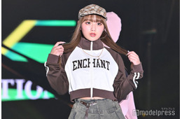 辻ちゃん長女・希空（のあ）、ヒョウ柄ミニスカから美脚スラリ「可愛すぎ」「デジカメなのもおしゃれ」の声