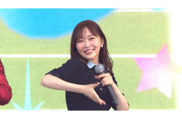 指原莉乃、6年ぶり「恋チュン」披露 万博で2500人と“おにぎりダンス”「ミュージックビデオ以来」