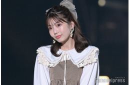 元日向坂46高本彩花、ミニワンピから色白美脚披露 グアム満喫ショットに反響「スタイル抜群」「美しい」