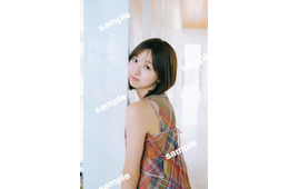日向坂46富田鈴花1st写真集、書店特典ポスター5種＆ポストカード7種解禁 第2回YouTube生配信も決定【鈴花サーキット】