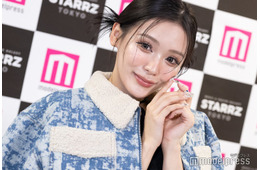 出産発表のせいせい、“超ミニスカ”から美脚スラリ「スタイル抜群」「ウエスト綺麗」の声