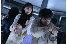 【放送局占拠 第1話】武蔵（櫻井翔）、妖怪退治挑む 妖（あやかし）名乗る武装集団現れる
