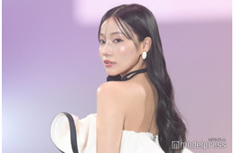 村瀬紗英、ミニスカセットアップで美脚披露「ドタイプ」「爽やかで素敵」と反響