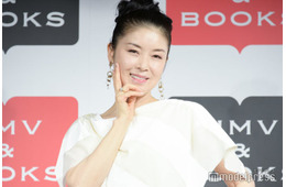 藤あや子「家族ぐるみのお付き合い」人気女優との食事会ショット披露「美しすぎる」「お揃いコーデ可愛い」と反響