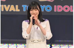 乃木坂46岡本姫奈、ノースリワンピで素肌輝く「大人っぽい」「透明感すごい」と絶賛の声