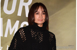 佐田真由美「安心してください。着てます」リラックスショットに反響「ギリギリ」「騙された」