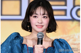 「御上先生」吉柳咲良、ロングストレートヘアに「別人みたい」「美髪」の声