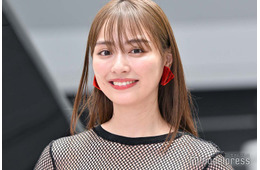 内田理央、ノースリワンピで色白美肌輝く「爽やかで素敵」「彼女感すごい」の声