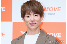 杉浦太陽、生後2週間の夢空（ゆめあ）ちゃん撫でる3男公開「可愛すぎる兄妹」「すっかりお兄ちゃん」と反響