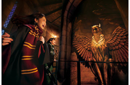 USJ、ハリポタエリアに「ホグワーツ・キャッスルウォーク」が復活！タイムターナーのスーベニアバケツも新登場
