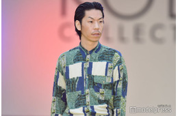 呂布カルマ、ランドセル背負った息子公開「サイズ感が可愛い」「色のチョイス素敵」と話題