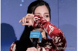 中条あやみが大粒の涙「うるうるしちゃう」待ち受けにしていた女優明かす【ストロベリームーン 余命半年の恋】