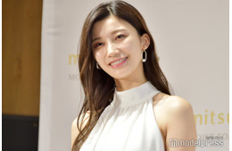 小倉ゆうか、ビキニ姿を公開「女神様のよう」「腹筋が美しい」と反響
