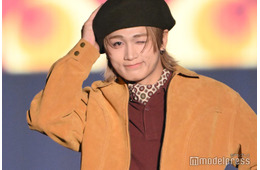 DXTEEN田中笑太郎、シークレット登場でウィンク ベレー帽がお似合い【TGC北九州2025】