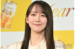 吉岡里帆、ミニワンピ×ブーツで美脚際立つ「透明感すごい」「ずっと見ていたくなる」と反響