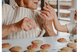 4歳の孫を可愛がる70代の祖母　台所で祖母が準備をしていると…→孫へのサプライズに「ばあばすごい！」「お店みたい」
