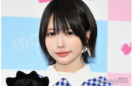 あの、個性派スタイリングで美太もも披露「美脚すぎ」「膝のワンちゃんが可愛い」と反響