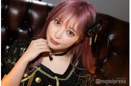 ヘラヘラ三銃士・まりな、夫の姿公開 誕生日サプライズで直筆手紙も「幸せそう」「ほっこり」の声