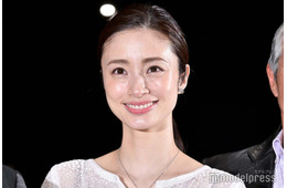 上戸彩“ギャン泣き”長女を寝かしつけた大物俳優告白「30分くらいかけて…」