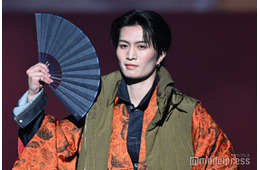 ACEes那須雄登、人生初ランウェイ ミリタリー×和コーデで圧巻オーラ放つ【TGC広島2025】