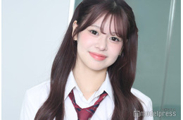 「今日好き」米澤りあ、美脚際立つミニ丈＆三つ編みの冬コーデ「街に舞い降りた天使」「可愛すぎ」とファン絶賛